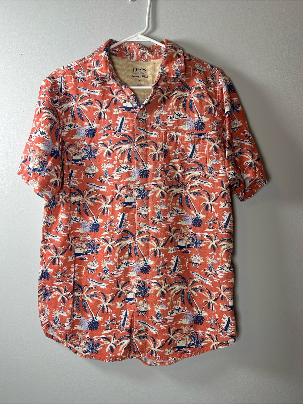 Chaps Seacoast Wash Men’s Medium Hawaiian Button Up Shirt Red Blue Linen/Rayon